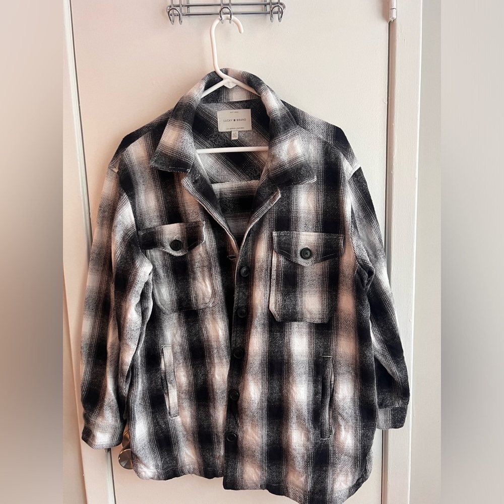 Lucky Brand Women’s L Black and White Plaid Flannel Jacket